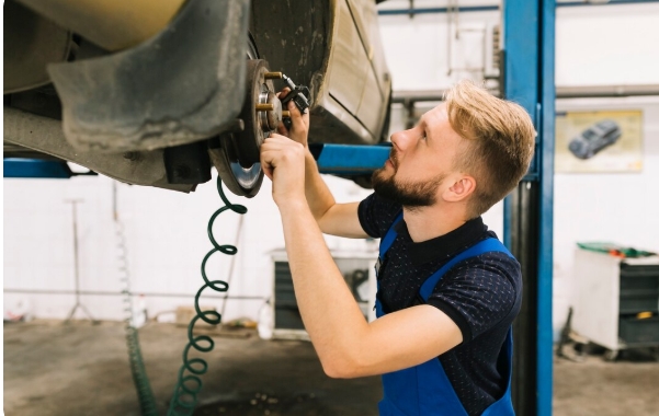 Best Steering and Suspension Repair in Dubai | Al Satwa & Mobile Services Best Steering and Suspension Repair in Dubai | Al Satwa & Mobile Services