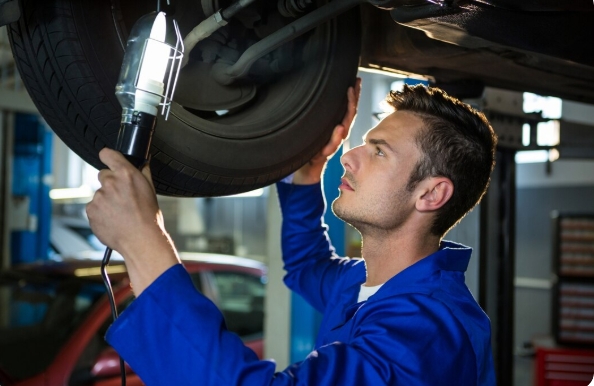Best Steering and Suspension Repair in Dubai | Al Satwa & Mobile Services